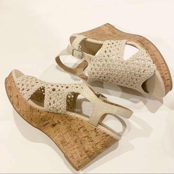 SO® Women's Basket Weave Platform Wedge Sandals - Picture 2 of 4